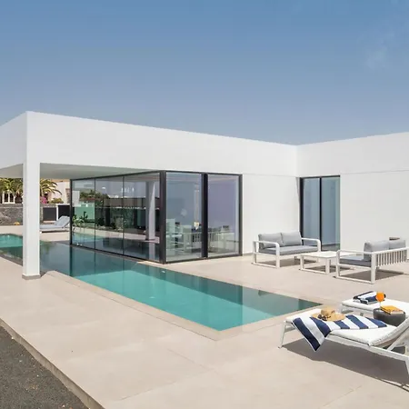 Avasarala By Buenavilla