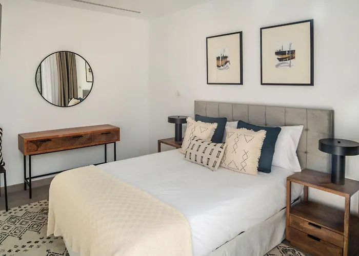 Avasarala By Buenavilla Villa